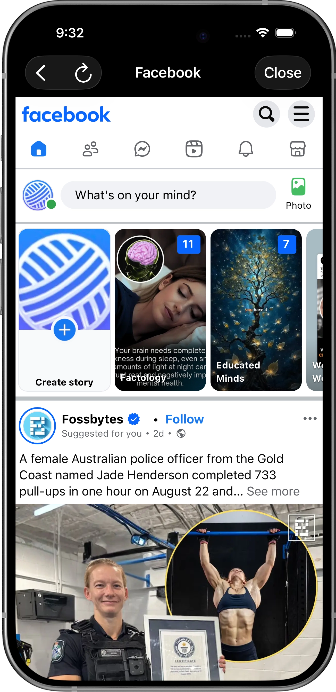 Facebook interface demonstrating how LoomWeb hides Reels for cleaner social media browsing